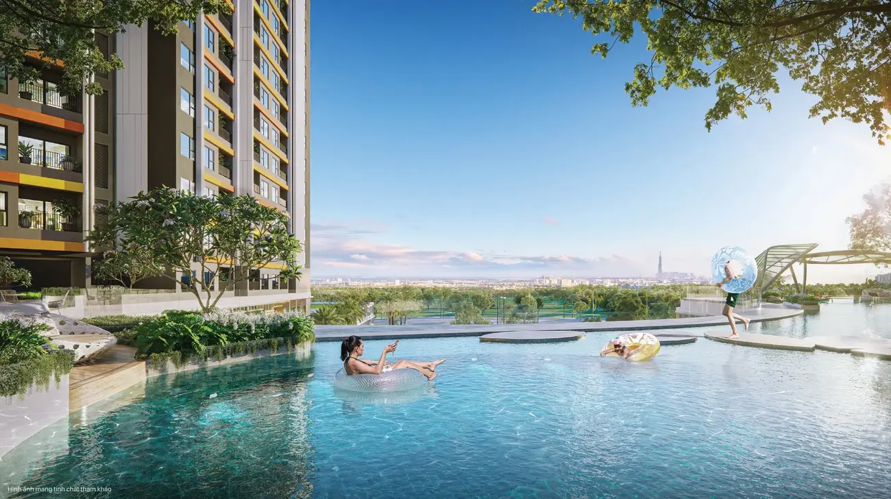 Hồ bơi vô cực phong cách resort tại Setia Edenia, mang đến trải nghiệm nghỉ dưỡng đẳng cấp ngay trong lòng thành phố.